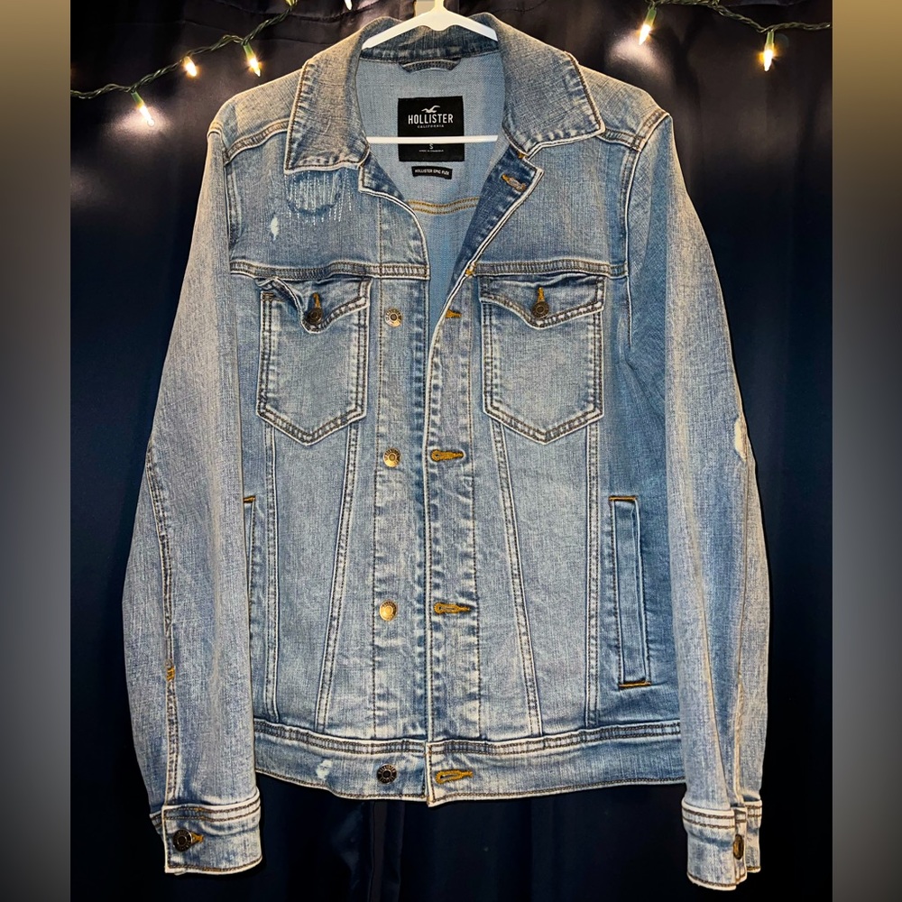Hollister denim jacket size M lightly worn